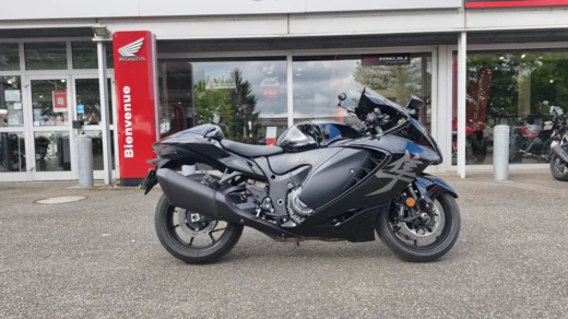SUZUKI GSX-R 1300 HAYABUSA
