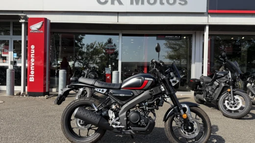 YAMAHA XSR 125