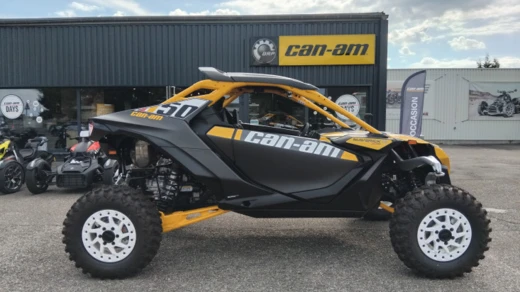 CAN-AM MAVERICK R 999CM3 240CH 50EME ANNIVERSAIRE