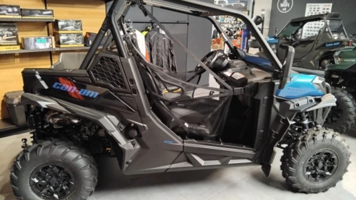CAN-AM MAVERICK TRAIL 700 BLEU OCTANE