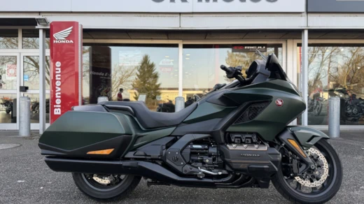 HONDA GL1800 GOLDWING DCT BAGGER ABS COLORIS VERT MAT