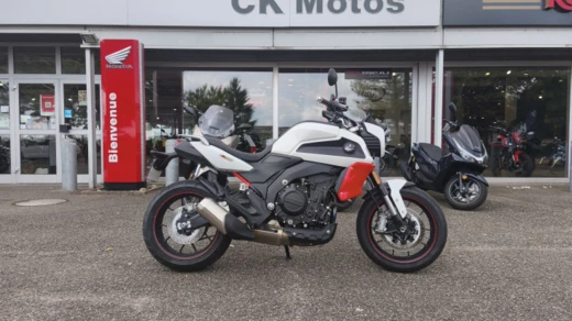 MASH FR 750 ABS COLORIS BLANC