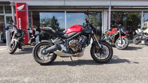 HONDA CB 650 R e-Clutch