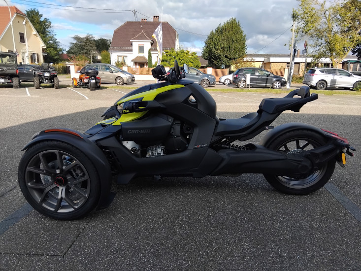 CAN-AM RYKER 900 CLASSIC JAUNE ACIDE 09/2024 - HAGUENAU