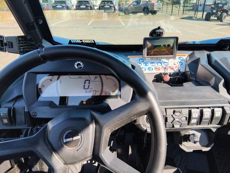 CAN-AM MAVERICK TRAIL 700  BLEU  OCTANE AVEC CAMERA ARRIERE - HAGUENAU