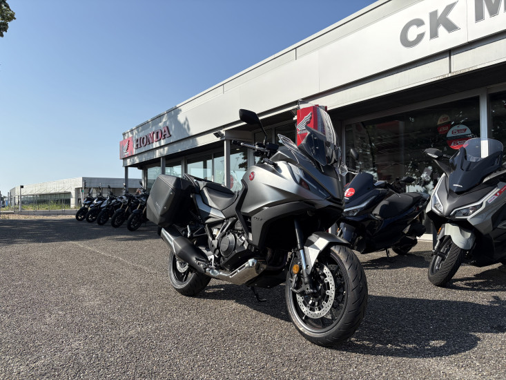 HONDA NT1100 ABS COLORIS GRIS - HAGUENAU