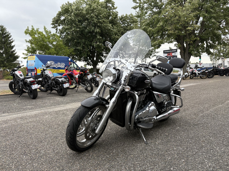 TRIUMPH THUNDERBIRD 1600 COLORIS NOIR/CHROME - HAGUENAU