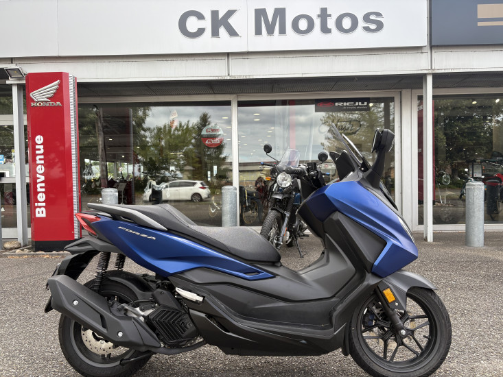 HONDA FORZA 125 ABS COLORIS BLEU MAT - HAGUENAU