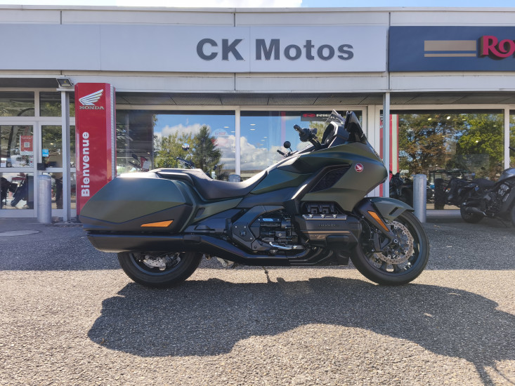 HONDA GOLDWING 1800 DCT COLORIS VERT MAT - HAGUENAU