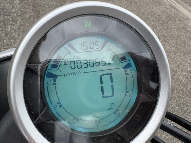 RIEJU CENTURY 125 ABS COLORIS BEIGE - HAGUENAU