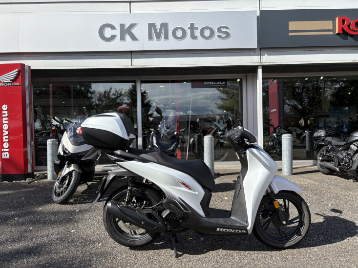 HONDA SH125i ABS TOP BOX SPORTY COLORIS BLANC - HAGUENAU