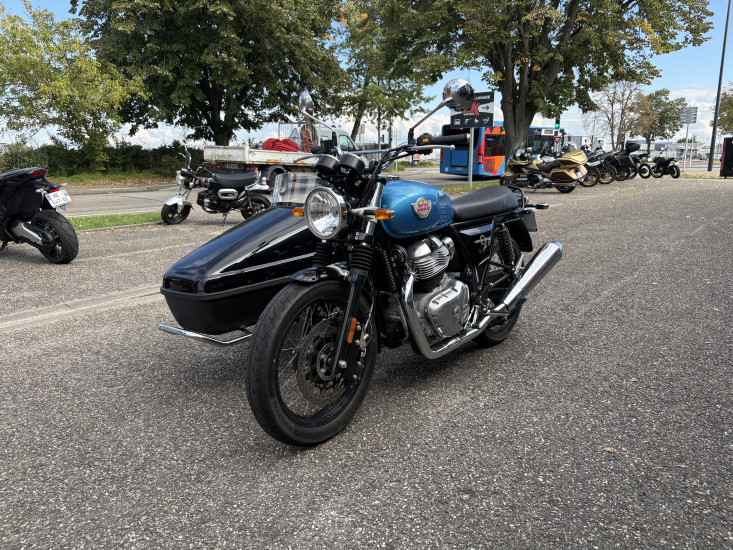 ROYAL ENFIELD INTERCEPTOR SIDE-CAR COLORIS VENTURA BLUE - HAGUENAU