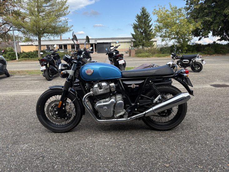 ROYAL ENFIELD INTERCEPTOR SIDE-CAR COLORIS VENTURA BLUE - HAGUENAU