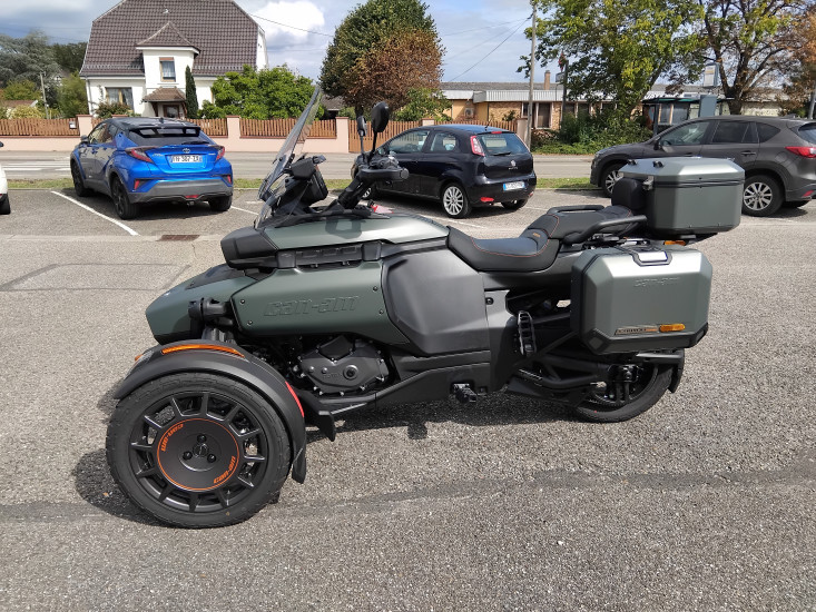 CAN-AM CANYON REDROCK 1330 CM3 04/2025 - HAGUENAU