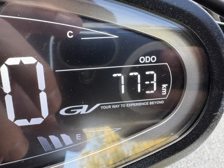 HYOSUNG GV125S-EVO COLORIS NOIR / ROUGE - HAGUENAU