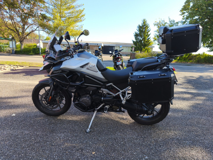 TRIUMPH TIGER 1200 GT PRO ABS COLORIS BLANC - HAGUENAU