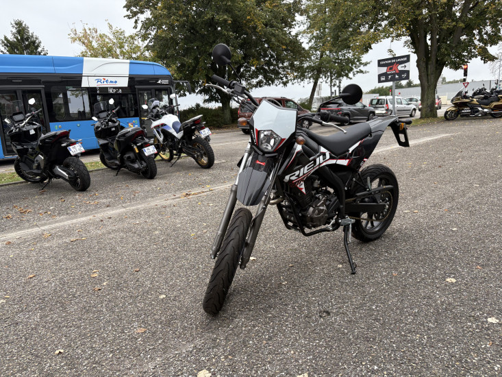 RIEJU MRT 125 LC SM COLORIS NOIR NEUF 0KMS - HAGUENAU