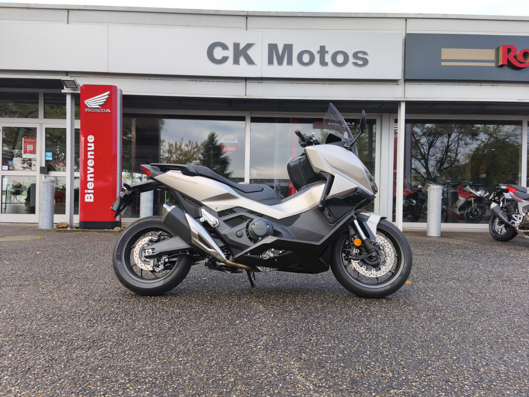 YAMAHA NMAX 125 DUNES MOTORSPORT  COUDEKERQUE BRANCHE 