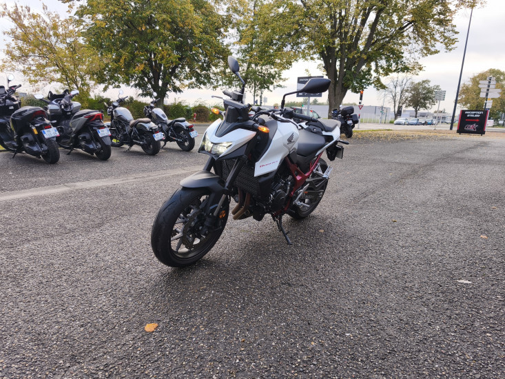 HONDA CB 750 HORNET COLORIS BLANC MAT - HAGUENAU