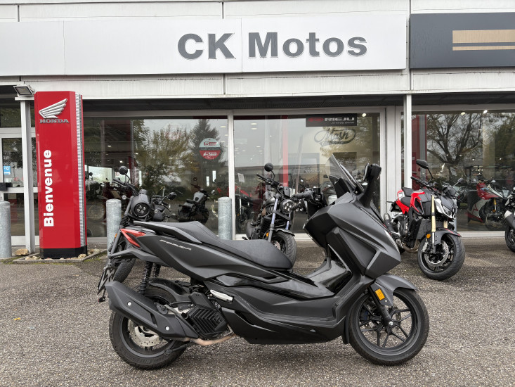 HONDA FORZA 125 ABS COLORIS GRIS MAT - HAGUENAU