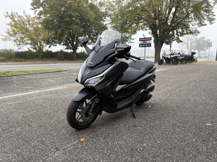 HONDA FORZA 125 ABS COLORIS GRIS MAT - HAGUENAU