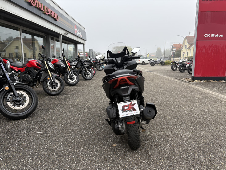 HONDA FORZA 125 ABS COLORIS GRIS MAT - HAGUENAU