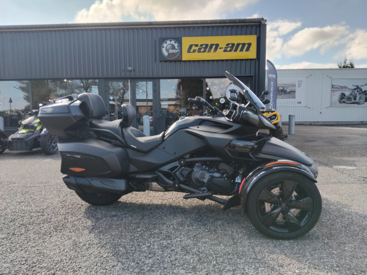 CAN-AM SPYDER F3 LIMITED NOIR MAT SE6 1330 CM3 08/2024 - HAGUENAU
