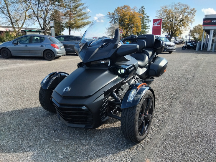 CAN-AM SPYDER F3 LIMITED NOIR MAT SE6 1330 CM3 08/2024 - HAGUENAU