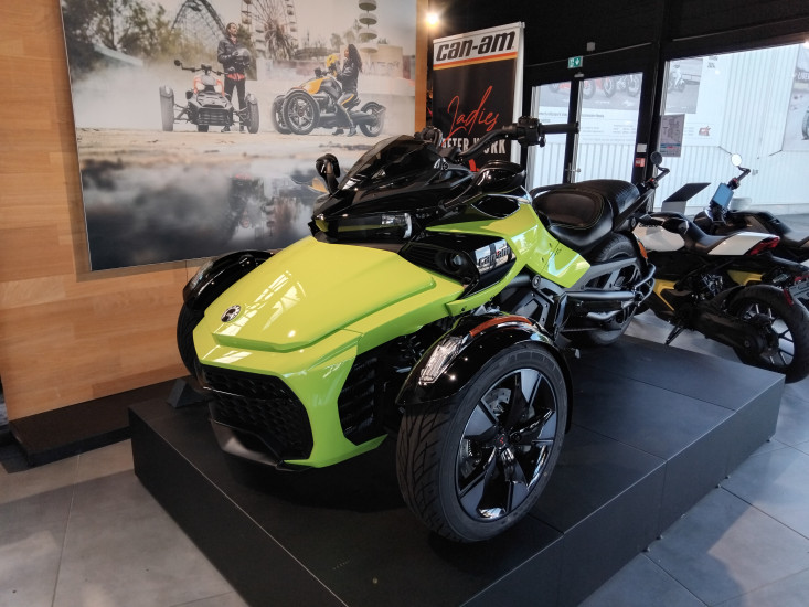 CAN-AM SPYDER F3 S VERT MANTA SE6 1330 CM3 - HAGUENAU