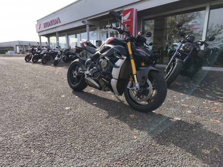 DUCATI STREETFIGHTER V4 SP - HAGUENAU