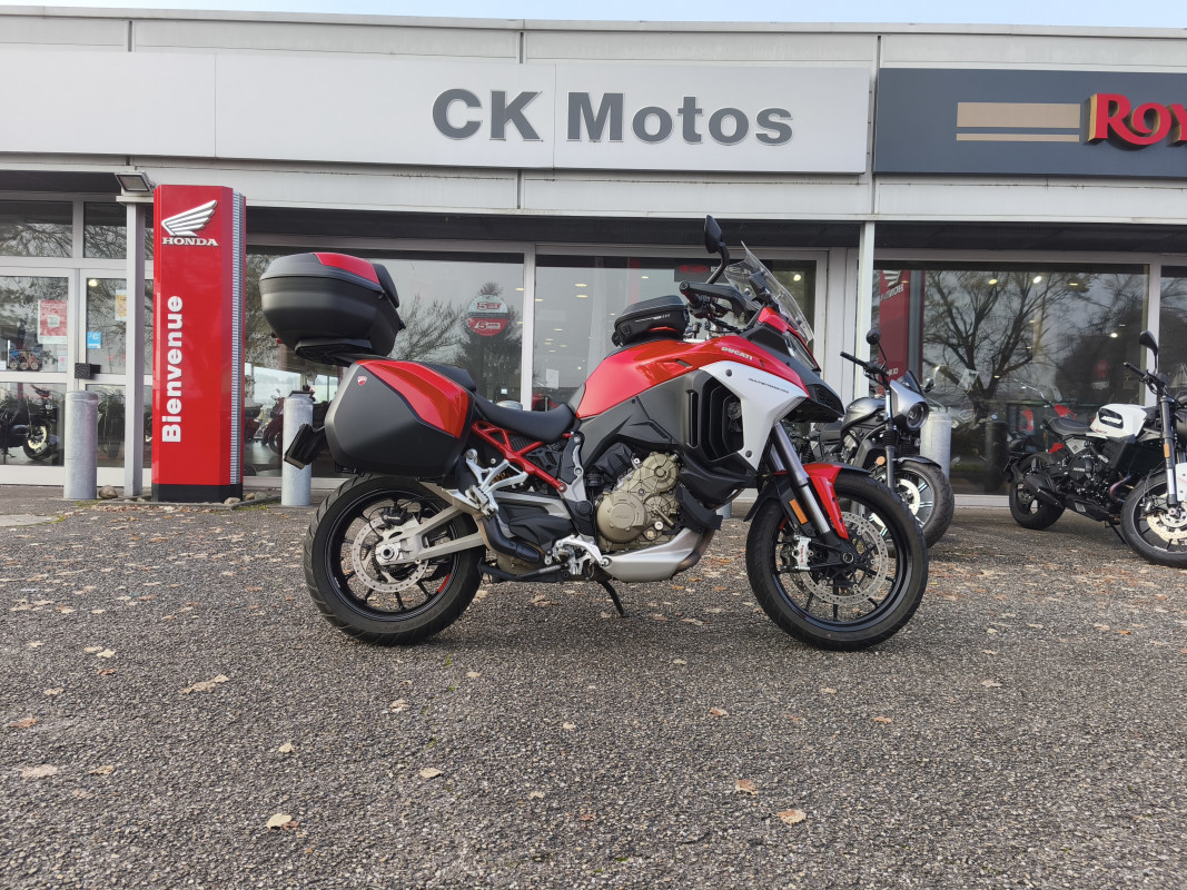 DUCATI MULTISTRADA V4 S TRAVEL & RADAR COLORIS ROUGE CK MOTOS  HAGUENAU 