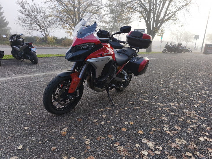 DUCATI MULTISTRADA V4 S TRAVEL & RADAR COLORIS ROUGE - HAGUENAU