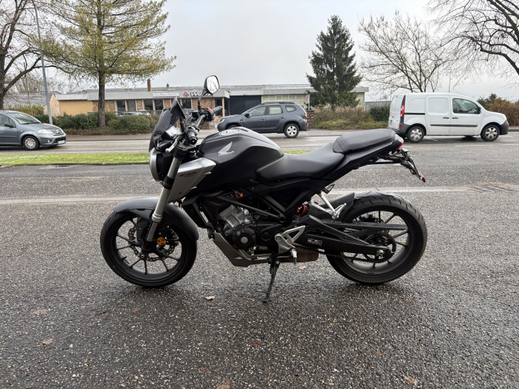 HONDA CB125R ABS COLORIS NOIR - HAGUENAU