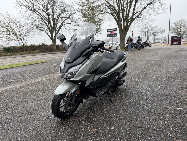 HONDA FORZA 125 ABS COLORIS GRIS - HAGUENAU