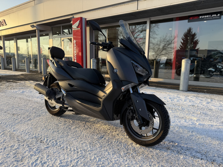 YAMAHA X MAX 125 ABS COLORIS NOIR - HAGUENAU
