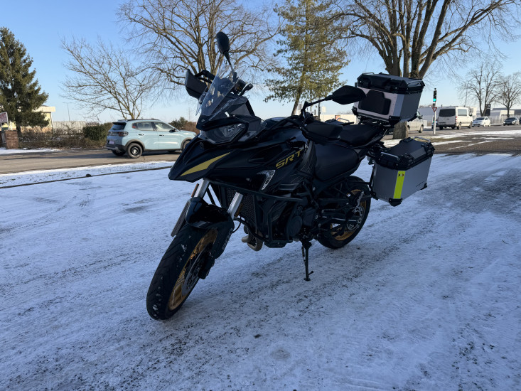 QJ MOTOR SRT 900 SX TOURING ABS COLORIS NOIR / JAUNE - HAGUENAU