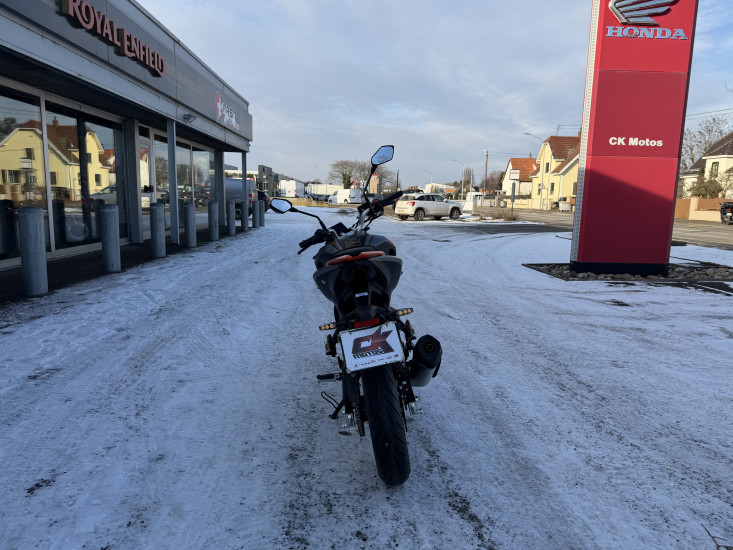 QJ MOTOR SRK 125 S ABS COLORIS GRIS / ROUGE - HAGUENAU