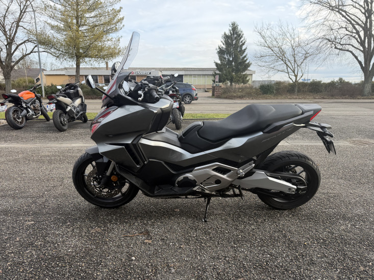 HONDA FORZA 750 ABS COLORIS GRIS - HAGUENAU