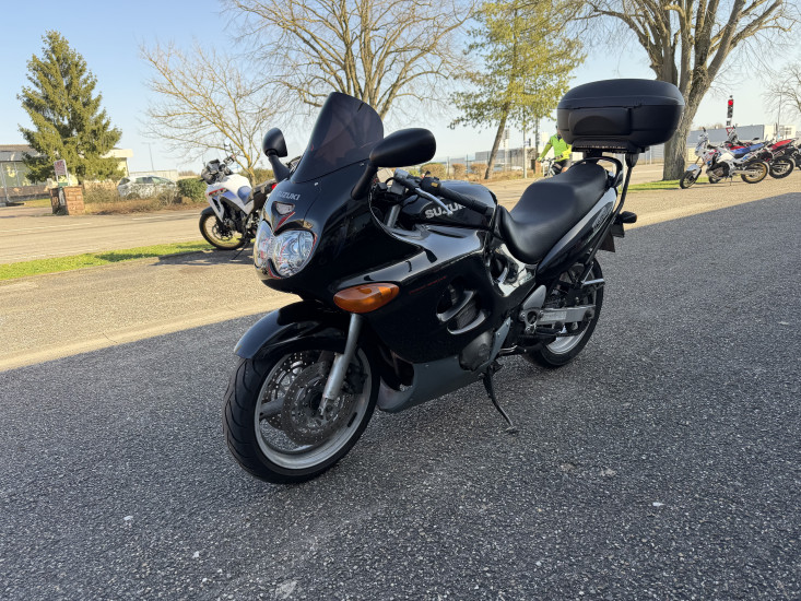 SUZUKI GSX 750 F COLORIS NOIR - HAGUENAU