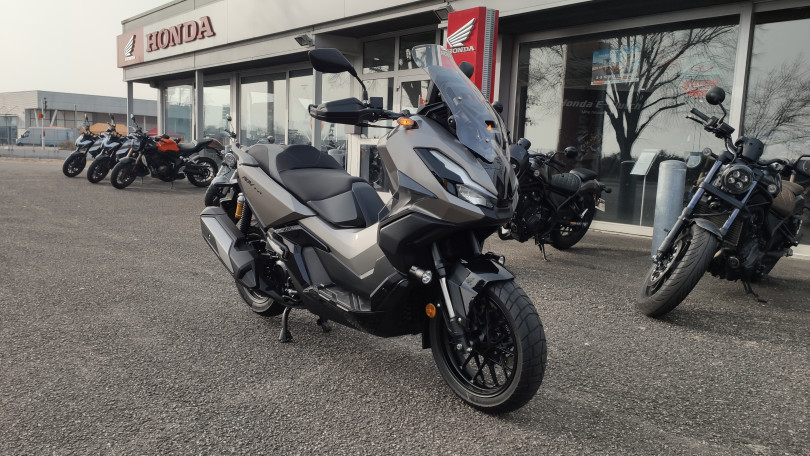 HONDA ADV 350 ABS COLORIS GRIS MAT - HAGUENAU