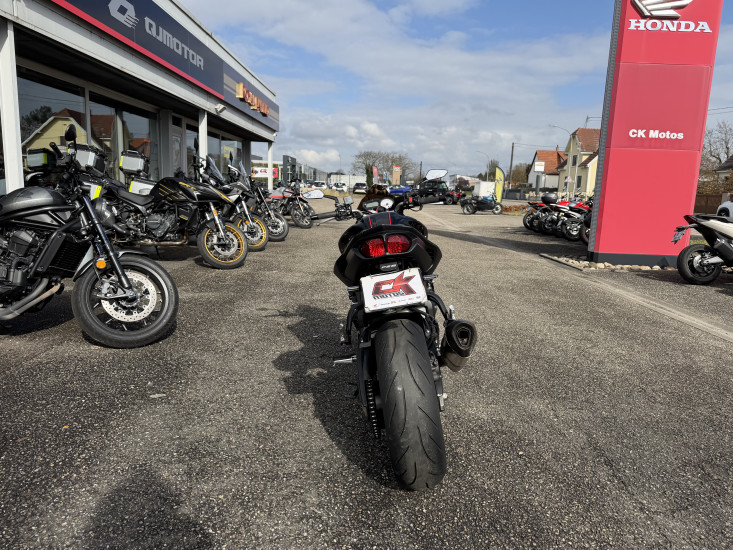 YAMAHA FZ8 COLORIS NOIR - HAGUENAU