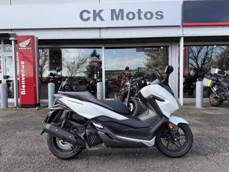 HONDA FORZA 125 ABS COLORIS BLANC - HAGUENAU