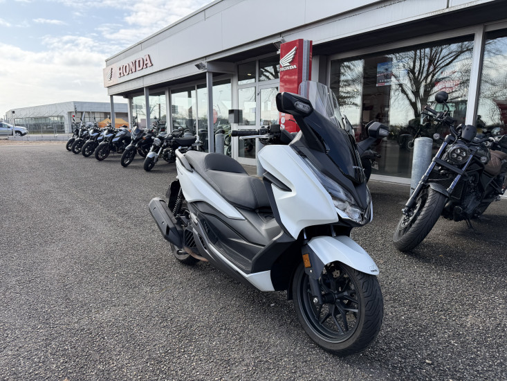 HONDA FORZA 125 ABS COLORIS BLANC - HAGUENAU