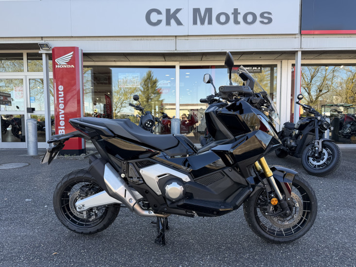 HONDA X-ADV 750 ABS COLORIS NOIR - HAGUENAU
