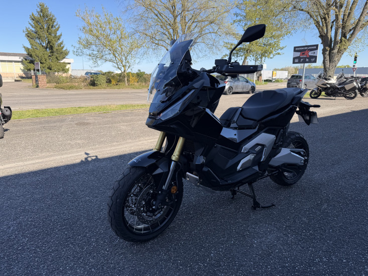 HONDA X-ADV 750 ABS COLORIS NOIR - HAGUENAU