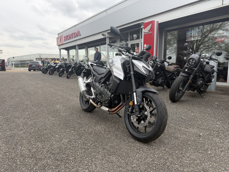 HONDA HORNET 750 ABS COLORIS ARGENT - HAGUENAU