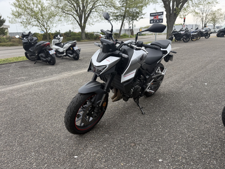 HONDA HORNET 750 ABS COLORIS ARGENT - HAGUENAU