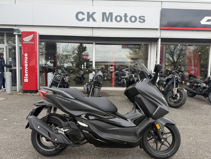 HONDA FORZA 125 ABS COLORIS NOIR - HAGUENAU