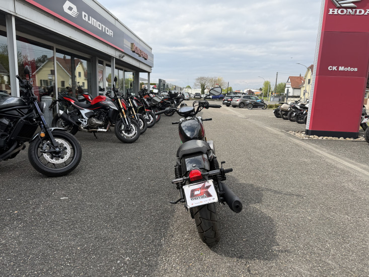 HYOSUNG GV 125 EVO ABS COLORIS GLOSS BLACK - HAGUENAU