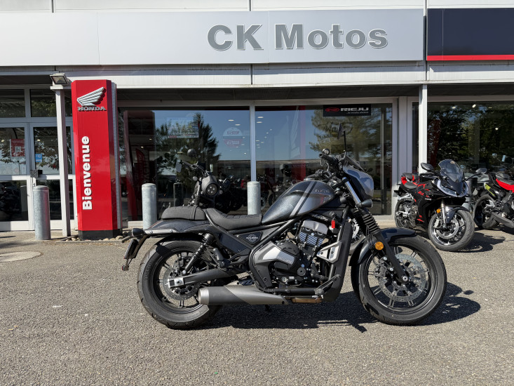 MOTO MORINI CALIBRO 700 ABS COLORIS NOIR - HAGUENAU